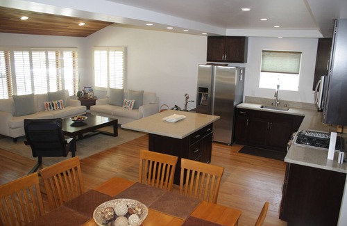 La Playa House | San Diego Living Point Loma Style (Between the Beach and the Bay)