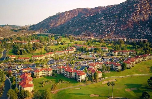 Lawrence Welk Resort Village Apartment | San Diego Luxury Suites 1Bedroom - Near Legoland Beach Wildpark, 5 Star Resort!