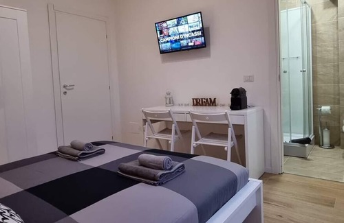 San Donato Milanese Apartment | SAN DONATO POLICLINIC - room 3