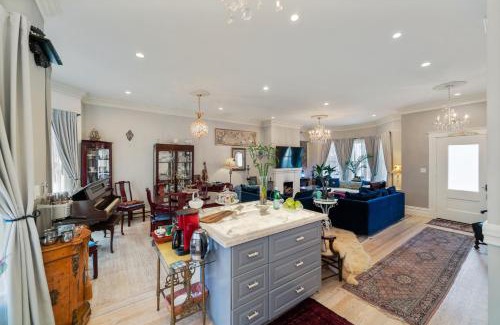 Golden Gate House | San Francisco Retreat Just Steps from Golden Gate Park and Ocean Beach! home
