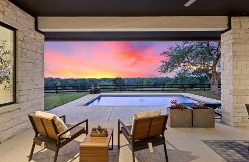 Liberty Hill House | San Gabriel Sangria Views Pool River on 2 Acres