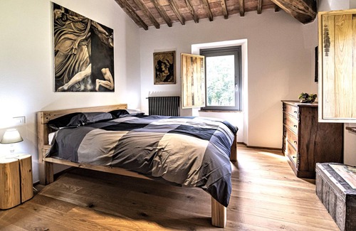 Montorsaio Villa | San Galgano Estate