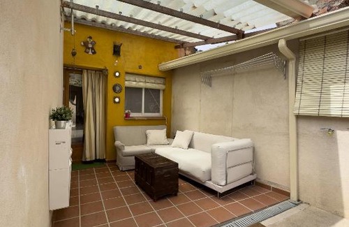 Miguelanez House | SAN ISIDRO