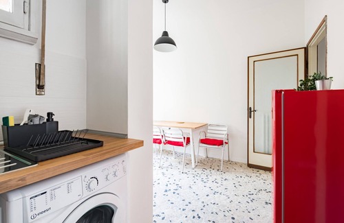 San Jacopino Apartment | San Jacopino Roomy Flat with Balconies x6
