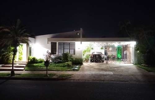Monacillo Villa | San Juan, Cozy suite w/private pool, BBQ, outdoor shower & nearby peaceful