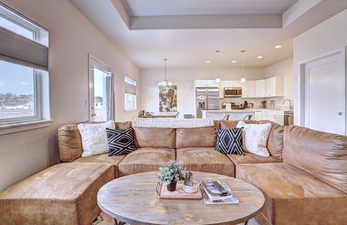 Montrose House | San Juan Reflections Getaway 3B/2Ba, Pet Friendly & Game Room