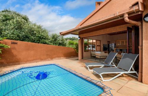 San Lameer Apartment | San Lameer Villa - 14403 - 4 Bedroom Deluxe - 8 pax - San Lameer Rental Agency