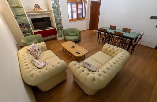 Ruoti House | San Lorenzo B & B