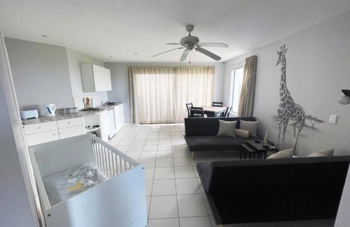 Saint Francis Bay Apartment | San Lukas Guest Flat