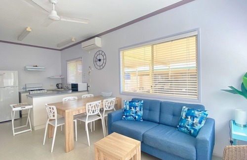 Traviston Villa | San Marco Villa 3 - Burrum Heads - Beachfront - 2BR - Pool