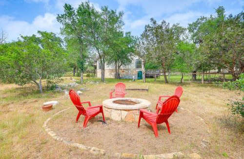 San Marcos House | San Marcos Home with Fire Pit about 10 Mi to Downtown!