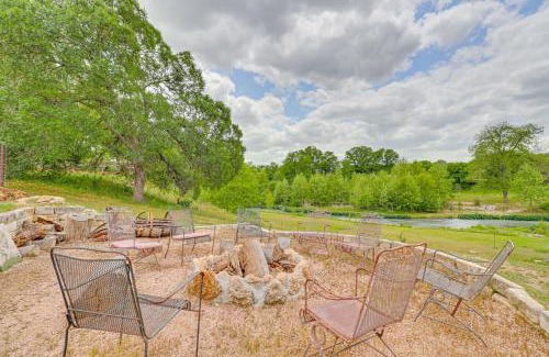 Martindale House | San Marcos River Hideaway with Game Room and Fire Pit
