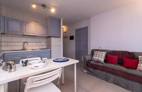 Los Cristianos Apartment | San Marino Studio