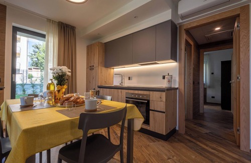 Pont-Saint-Martin Apartment | San Martin Holidays Home: Three-room apartment with balcony
