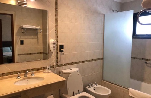 Villa Elisa Hotel | San Martin Plaza Hotel