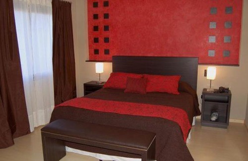 Villa Elisa Hotel | San Martin Plaza Hotel
