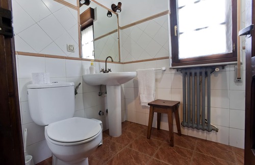 Valdes Cottage | San Martin Rural Apartments. Ramón de María House Climatized pool.