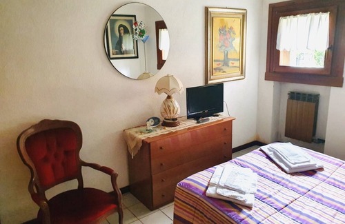 Capo di Ponte Bed & Breakfast | San Martino - Apartment in B&B San Rocco