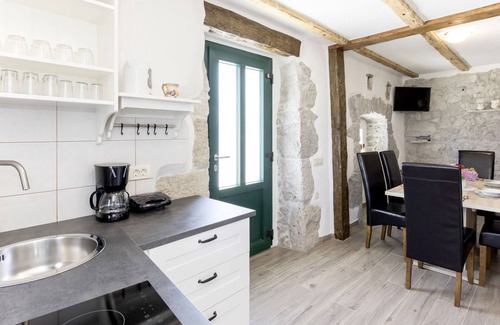Sveta Jelena House | San Martino I by Interhome
