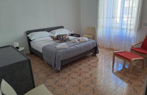 Municipio 5 House | San Michele Apartment