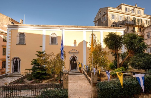 Old Town Apartment | San Nicolo dei Vecchi Casa by CorfuEscapes