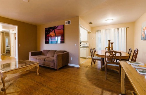 Seaside House | San Pablo 30 nights or more