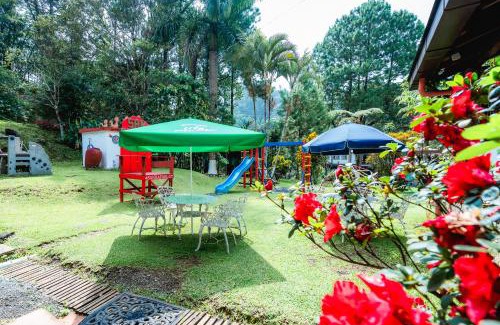 Santa Cruz Verapaz Hotel | San Rafael Casa Patronal