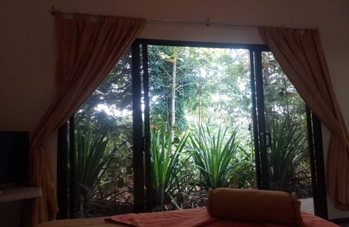 La Tigra Hotel | San Rafael Ecolodge