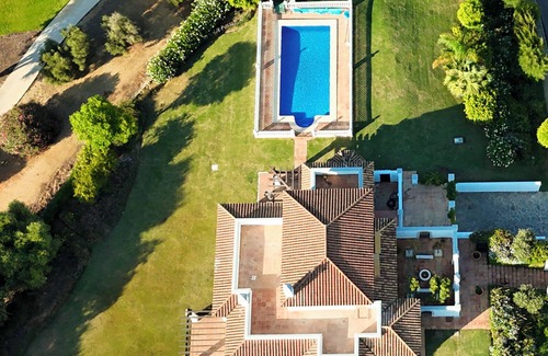 San Roque Villa | San Roque Club Luxury 4-bed Villa with Swimming Pool