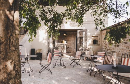 Bacva Hotel | San Tomasini Heritage Hotel & Wedding Venue