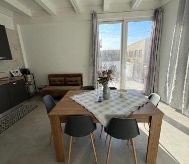 Palo del Colle House | San Vito Apartment