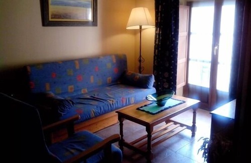 Astudillo Cottage | San Vitores House for 5 people