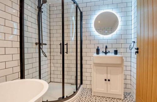 East Dereham House | Sanabrin and Little Brin