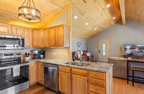 Backus Cabin | SanbornShores! Swimming|Water Toys|FamilyFrndly