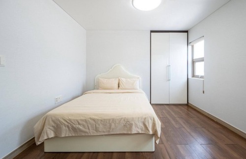 Sancheong House | Sancheong Jirisanui Haru Pension