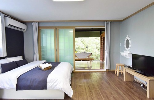 Sancheong House | Sancheong New Green Pension