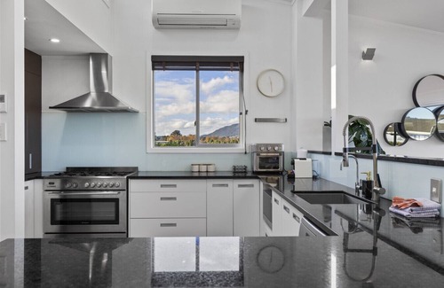 Taupo House | Sanctuary 53 Beautiful Views