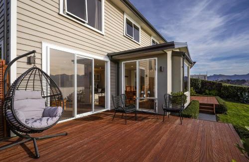 Diamond Harbour House | Sanctuary At The Bay - Diamond Harbour Retreat