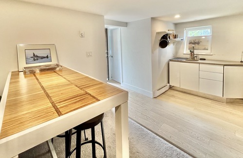 Hastings Apartment | Sanctuary for Playland Enthusiasts 2 bed Bsmt