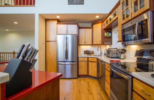Brevard House | Sanctuary For Stargazers