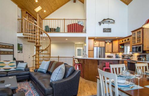 Brevard House | Sanctuary For Stargazers