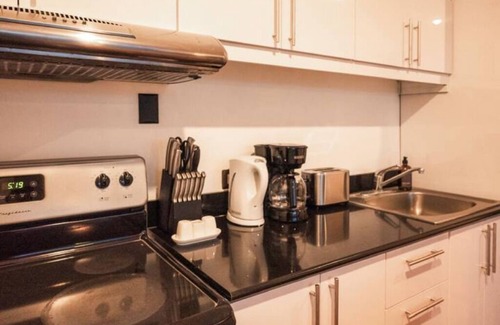 Zona Historico Apartment | Sanctuary Near Airport