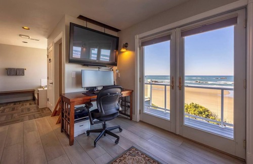 Seal Rock House | Sanctuary