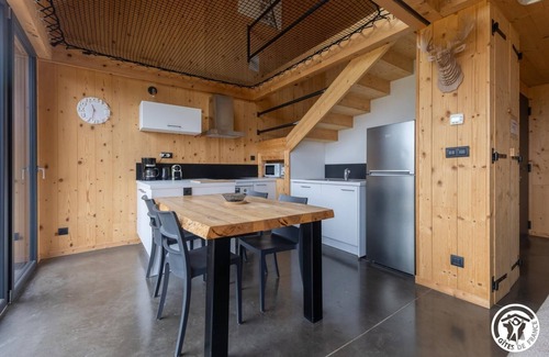 Besse-et-Saint-Anastaise House | Sancy Nature - BESSE ET SAINT ANASTAISE