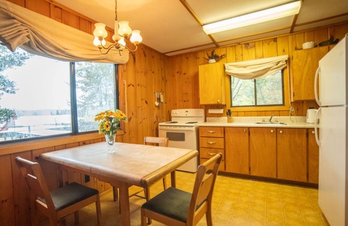 Carling Cottage | Sand Bay: 2-Bedroom Cottage #2