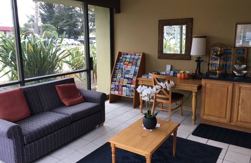 Seaside Hotel | Sand Dollar Inn