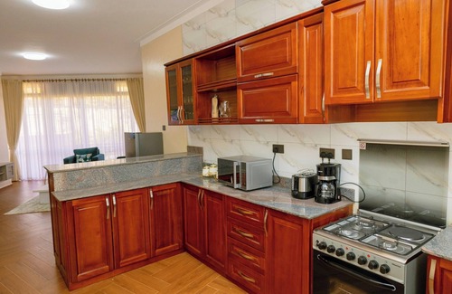 Entebbe Apartment | Sand Grains Residence 001