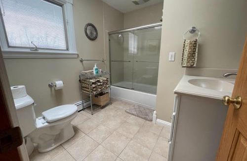 Onsted House | Sand Lake Getaway Lakefront