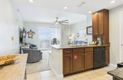 Panama City Beach Condo | Sand-N-Sky 1905-Gulf Front-Sleeps 6