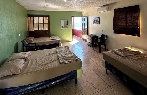 Playa Las Hojas Hotel | Sand paradise in Playa Las Hojas, 3 queen bed hotel suite